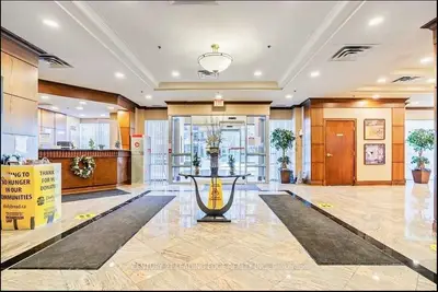 5 Michael Power Place 505, Toronto, On M9a 0a3