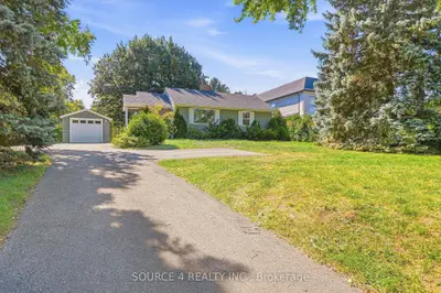 392 Fourth Line, Oakville, On L6l 5a4