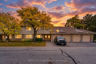 6797 Formentera Avenue 75, Mississauga, On L5n 2l6