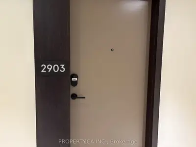 4015 The Exchange Street 2903, Mississauga, On L5b 0n9