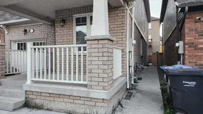 92 Stedford Crescent, Brampton, On L7a 4p7