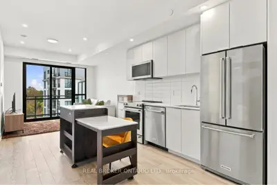 720 Whitlock Avenue 608, Milton, On L9e 2b5