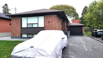 50 Rangoon Road, Toronto, On M9c 4n7