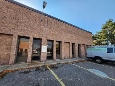 1050 Kamato Road 17, Mississauga, On L4w 2w4