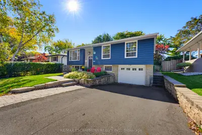 1452 Jefferson Road, Burlington, On L7p 2c6