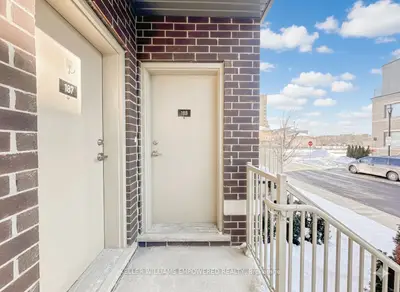 10 Se Lloyd Janes Lane 188, Toronto, On M8v 0j6