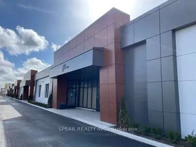 35 Stoffel Drive 15, Toronto, On M9w 6a8