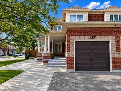 137 Prairie Rose Circle, Brampton, On L6r 1r5