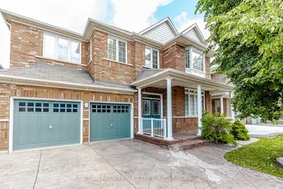 5 Summershade Street, Brampton, On L6p 2b9