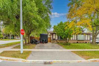 2324 Coldstream Drive, Burlington, On L7p 3t3