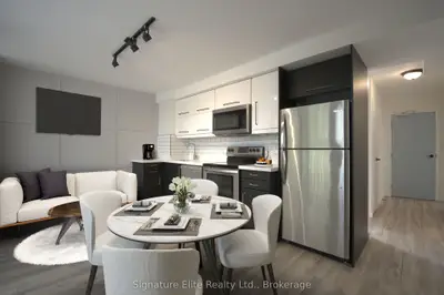 291 Scarlett Road 303, Toronto, On M6n 4l1