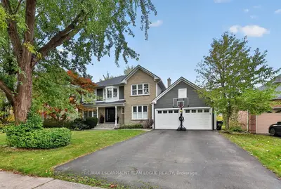 4139 Millcroft Park Drive, Burlington, On L7m 3v1