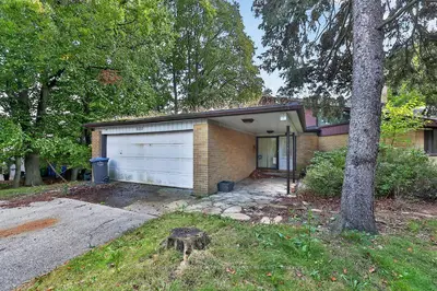 600 Bob-o-link Road, Mississauga, On L5j 2p4