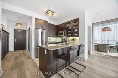 1185 The Queensway 1104, Toronto, On M8z 0c6