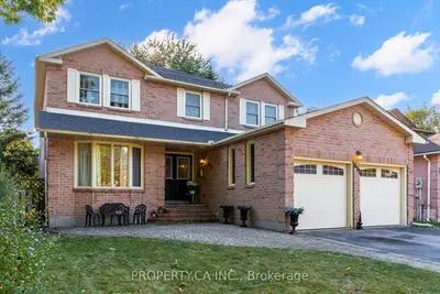 411 Freeman Crescent, Oakville, On L6h 4r4
