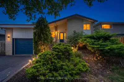 1571 Lewisham Drive, Mississauga, On L5j 3r2