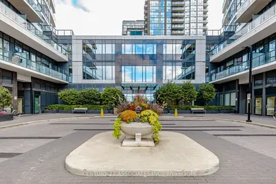 65 Watergarden Drive 208, Mississauga, On L5r 0g9