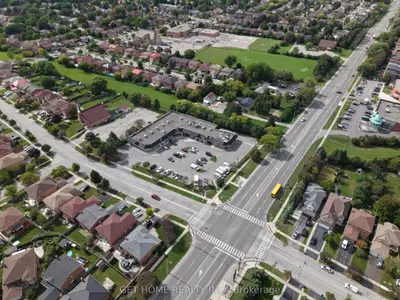 27 Ruth Avenue 3, Brampton, On L6z 4r2