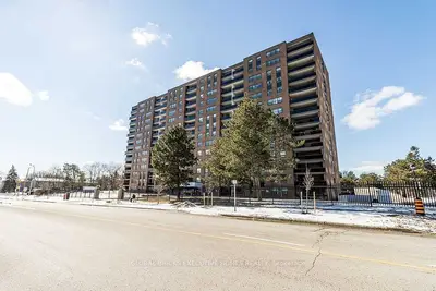 4 Lisa Street 1101, Brampton, On L6t 4b6