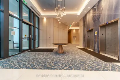 1063 Douglas Mccurdy Common 1206, Mississauga, On L5g 0c5