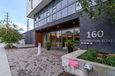 160 Flemington Road 320, Toronto, On M6a 0a9