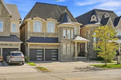 3290 Erin Centre Boulevard, Mississauga, On L5m 0k9