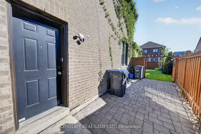 33 Andretti Crescent 1, Brampton, On L6x 5g6