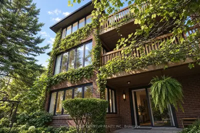 5254 Charnwood Crescent, Mississauga, On L5m 2j9