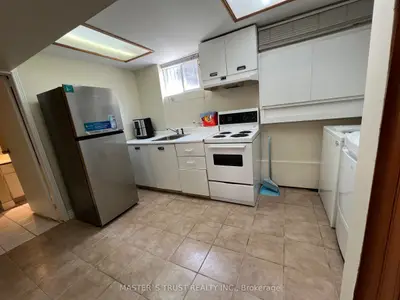 3145 Ibbeston Crescent, Mississauga, On L5c 1z1