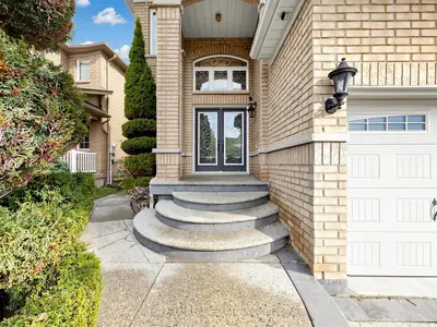3473 Aquinas Avenue, Mississauga, On L5m 7l3