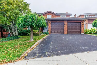 153 Anastasia Terrace, Mississauga, On L5b 3a5
