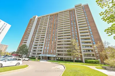 4 Kings Cross Road 602, Brampton, On L6t 3x8