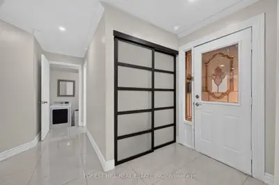 55 Castlehill Road, Brampton, On L6x 4c9