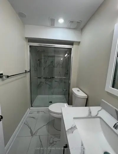 5699 Margarita Crescent Basement, Mississauga, On L5m 6y7
