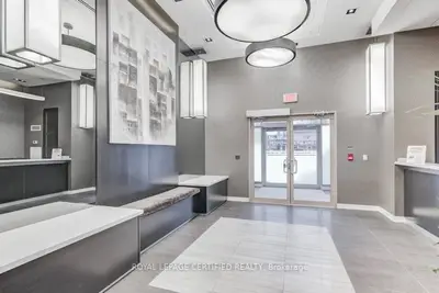 5101 Dundas Street W 308, Toronto, On M9a 5g8