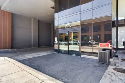 270 Dufferin Street 626, Toronto, On M6k 0h8
