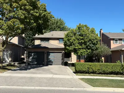 4171 Sawmill Valley Drive, Mississauga, On L5l 3h1