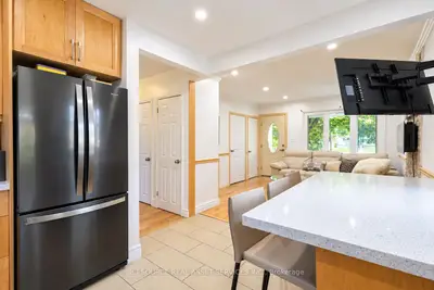 2014 Balsam Avenue, Mississauga, On L5j 1l2