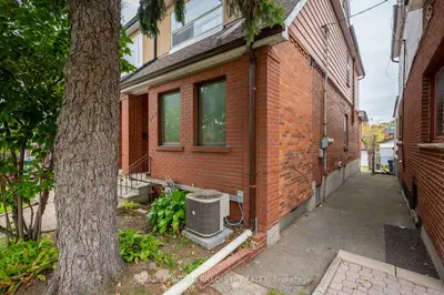209 Caledonia Road, Toronto, On M6e 4s9