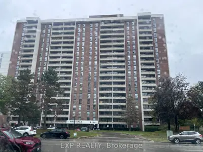 4 Kings Cross Road 907, Brampton, On L6t 3x8