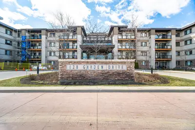 128 Garden Drive 418, Oakville, On L6k 0h7