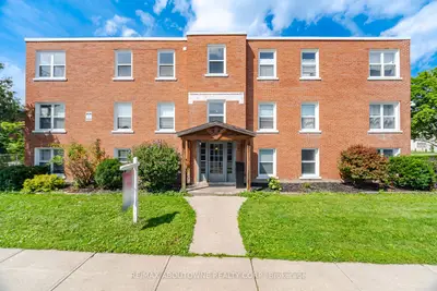 133 North Service Road E 1, Oakville, On L6h 1a3