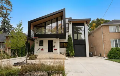 25 Eagle Road, Toronto, On M8z 4h4