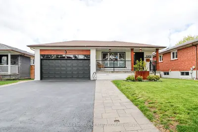 3302 Cardross Road, Mississauga, On L4x 2n2