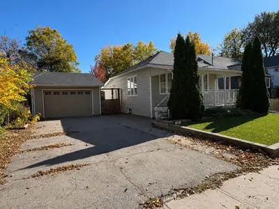 30 College Street, Halton Hills, On L7g 2n7
