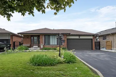 7279 Vernor Drive, Mississauga, On L4t 2p5