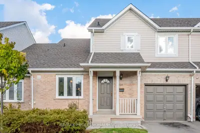 5910 Greensboro Drive 114, Mississauga, On L5m 5z6