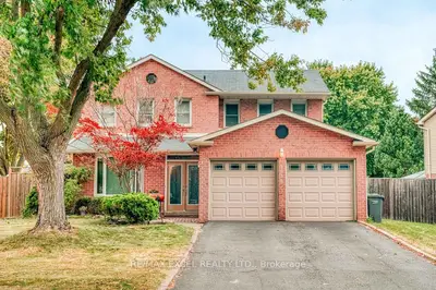 3031 Kilbride Court, Mississauga, On L5n 3c5