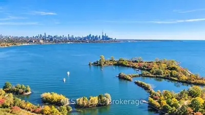20 Shore Breeze Drive 2904, Toronto, On M8v 0c7
