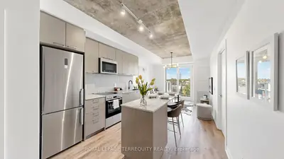 1808 St Clair Avenue W 417, Toronto, On M6n 0c1
